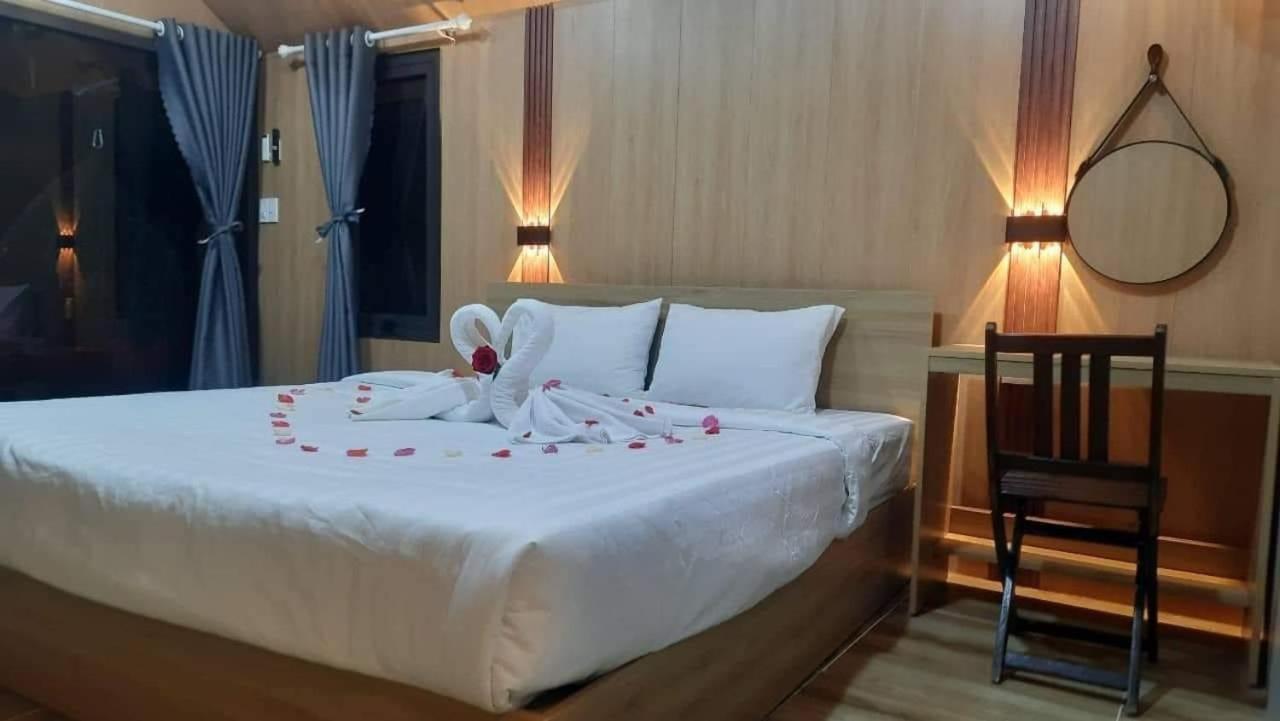 Dong Giang Sky Villa Stay And Food Buitenkant foto